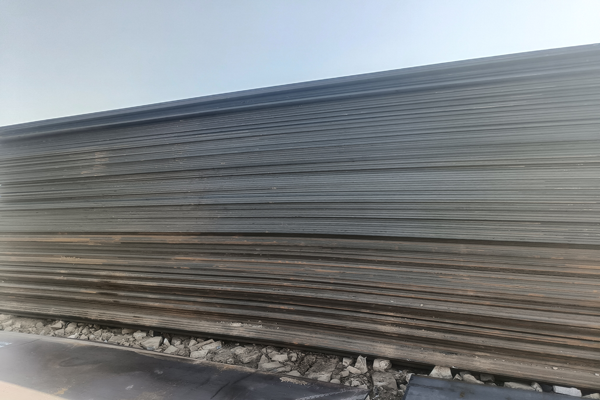 沈阳铺路钢板租赁的多重价值，助力都会基础设施建设